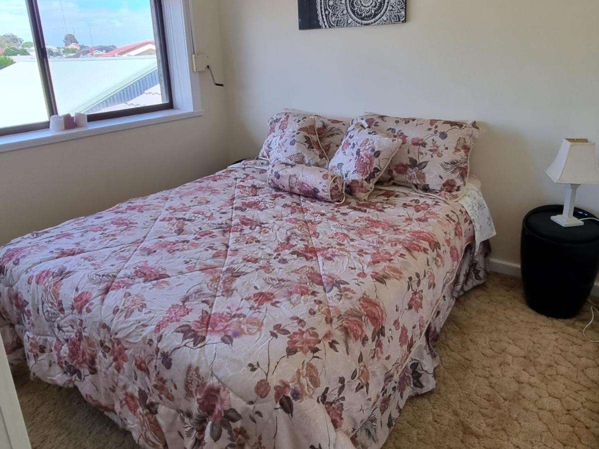 Spacious Holiday Home - Waikerie Bagian luar foto