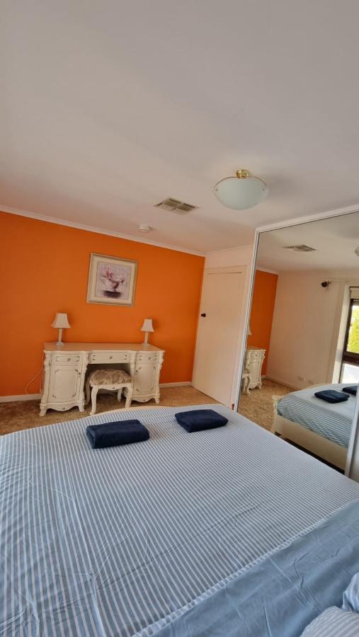 Spacious Holiday Home - Waikerie Bagian luar foto